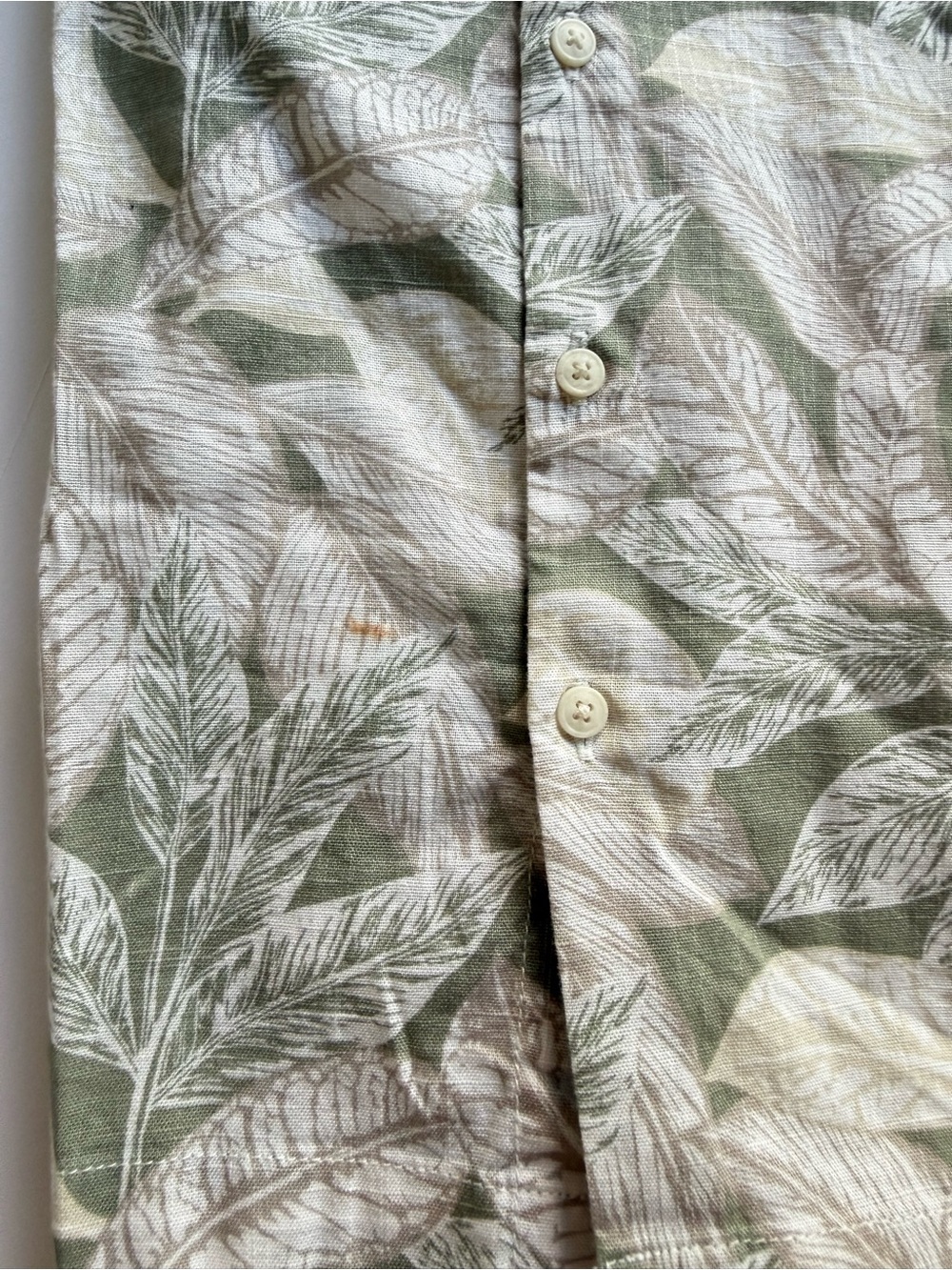 Zara Light Green Leaf Print Tropical Short-Sleeve Button Down Shirt, 11-12 - Picture 6 of 8